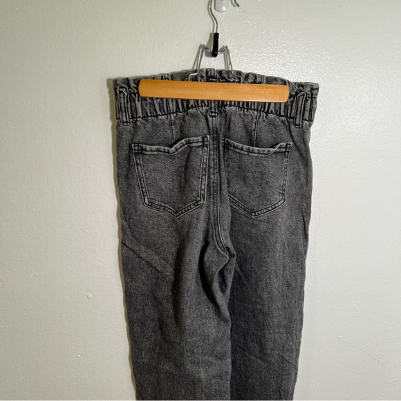 SO High Rise Mom Jean Faded Black Paper Bag Waist 7/28 - Picture 8 of 10